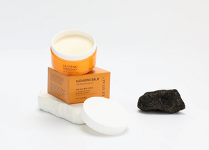 Le Vital Coconut Oil Cleanser